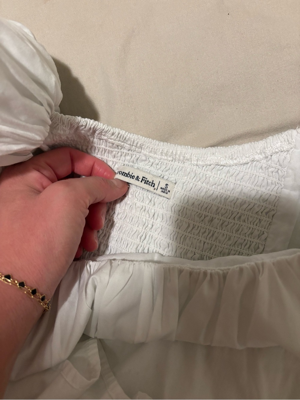 White Puff-Sleeve Dress - Picture 5 of 6